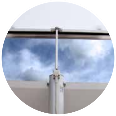 Electric actuator for skylight dome ventilation